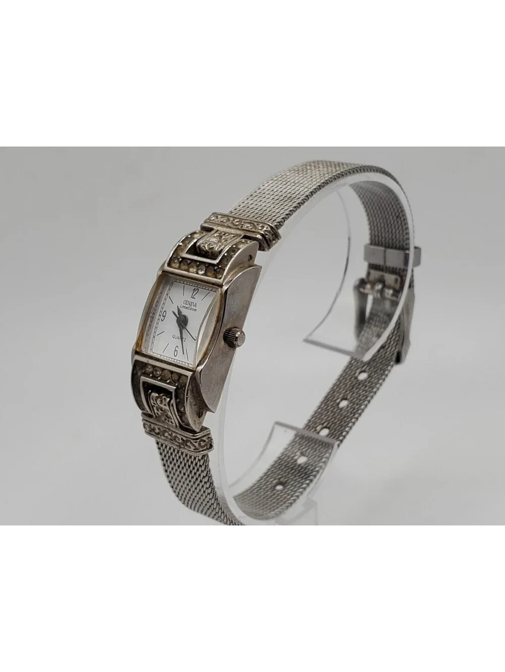Geneva Limited Edition Watch Women 16mm Silver Tone White Dial New Battery